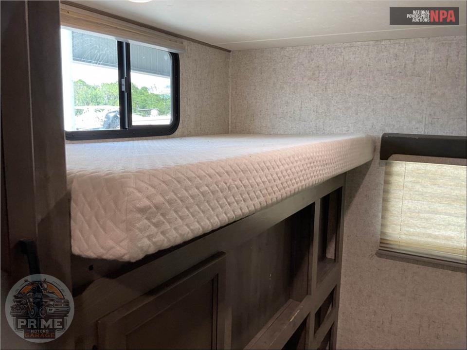 2020 Apex By Coachmen M-300 BHS -  SERIES — фото 20