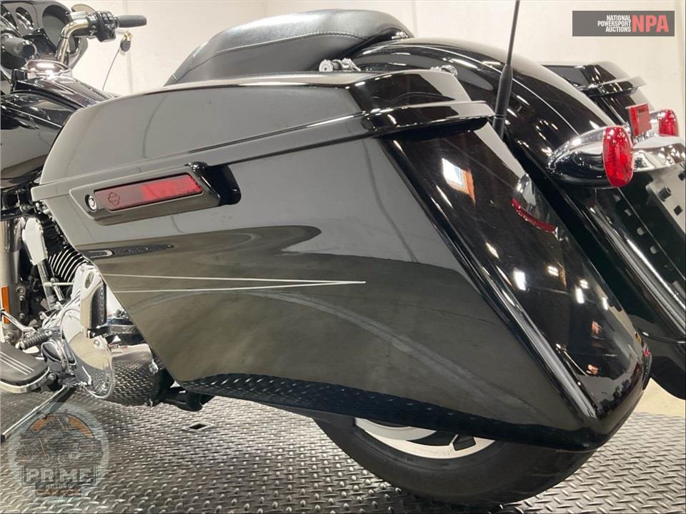 2014 Harley-Davidson FLHXS STREET GLIDE — фото 18