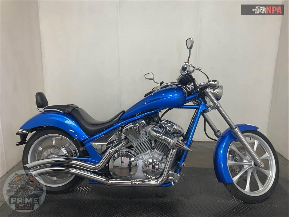 2010 Honda VT13CXA FURY — фото 1
