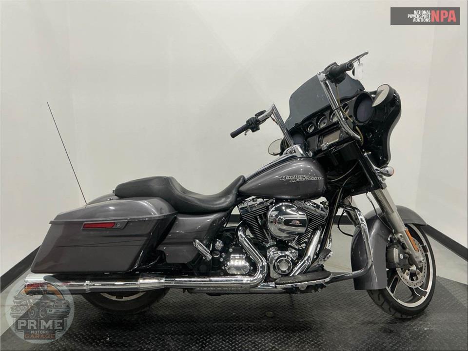2014 Harley-Davidson FLHXS STREET GLIDE — фото 1