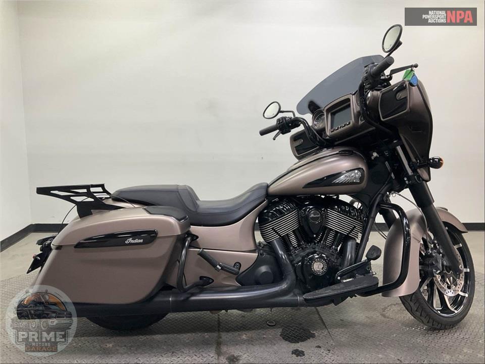2019 Indian Motorcycle CHIEFTAIN DARK HORSE — фото 1