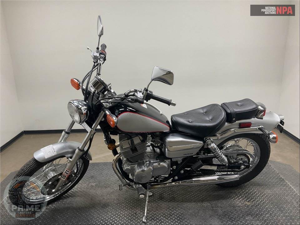 2008 Honda CMX250C8 REBEL — фото 3