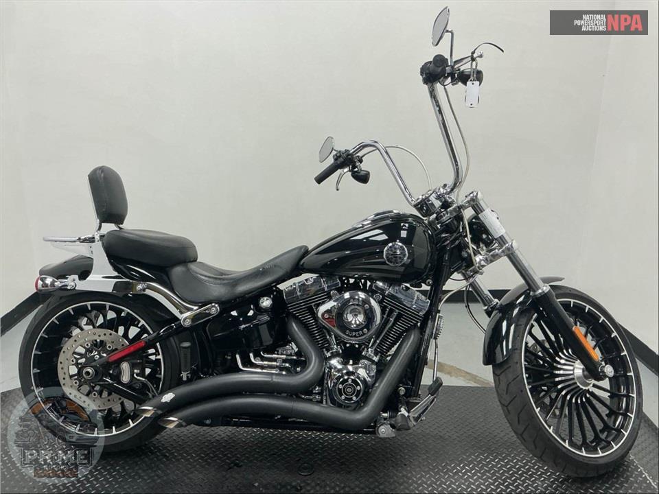 2017 Harley-Davidson FXSB BREAKOUT — фото 1