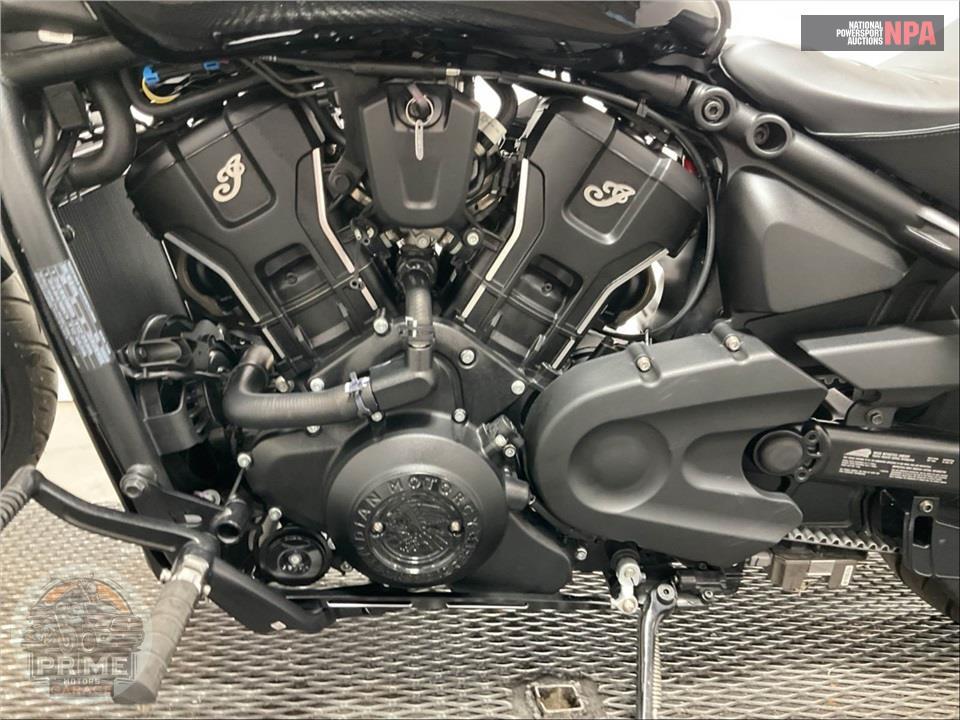2025 Indian Motorcycle SPORT SCOUT SIXTY LIMITED (SMOKE) — фото 6