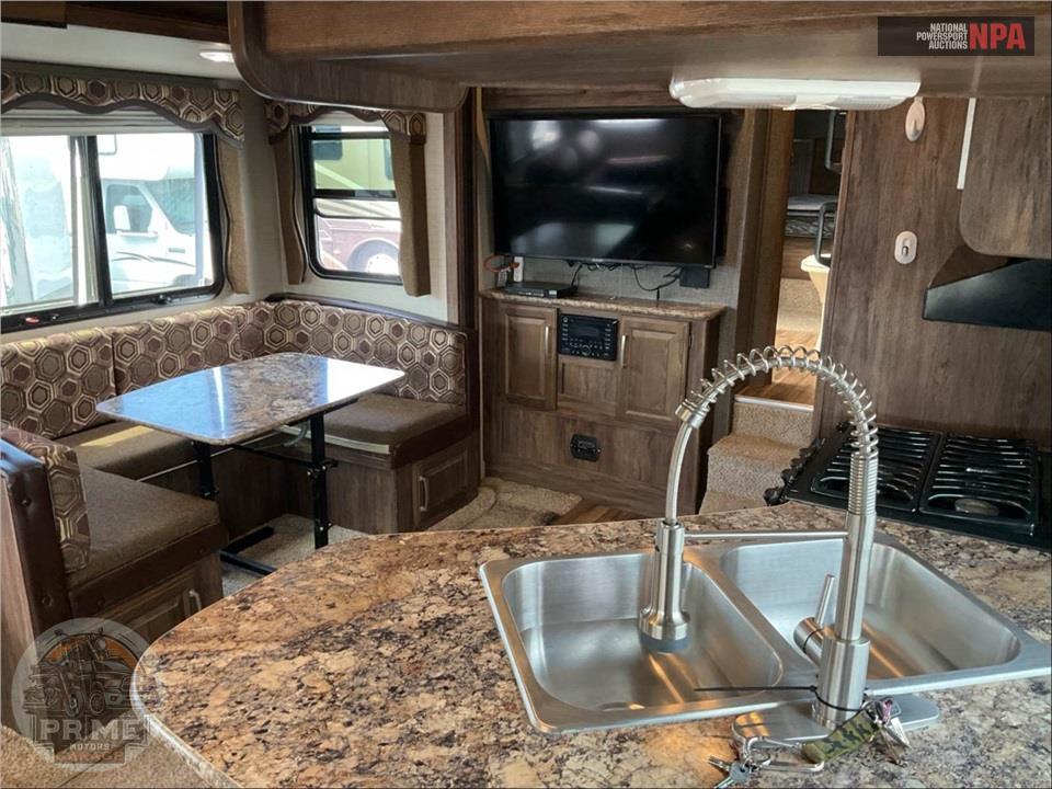 2016 Keystone Rv M-277 RLSWE - COUGAR FIFTH WHEEL SERIES — фото 6