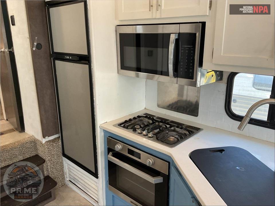 2018 Crossroads Rv M-25 RL - CRUISER AIRE FIFTH WHEEL SERIES — фото 19