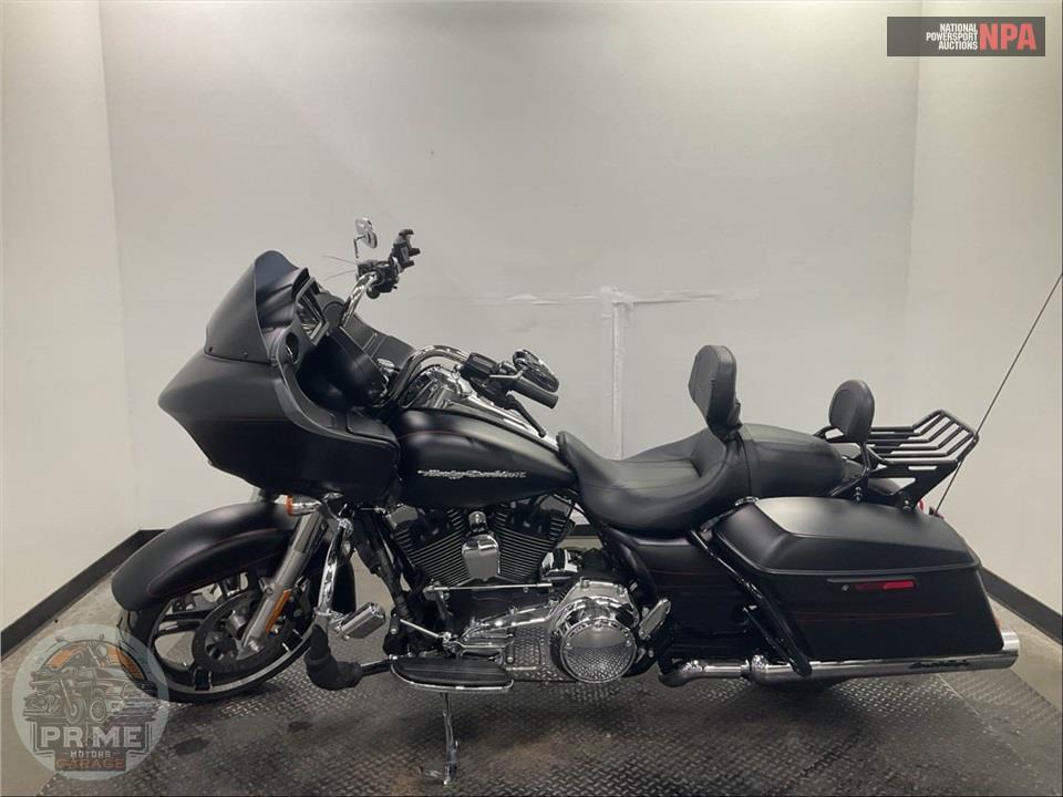 2015 Harley-Davidson FLTRXS ROAD GLIDE SPECIAL — фото 3
