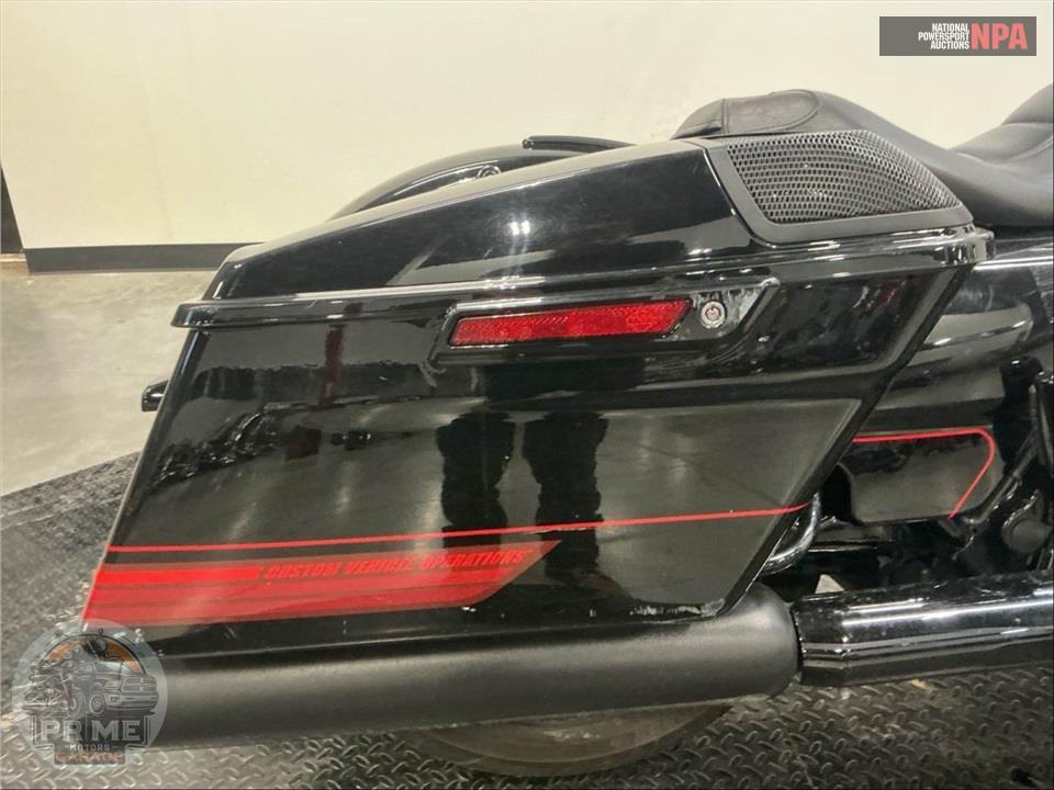 2021 Harley-Davidson FLTRXSE CVO ROAD GLIDE — фото 29