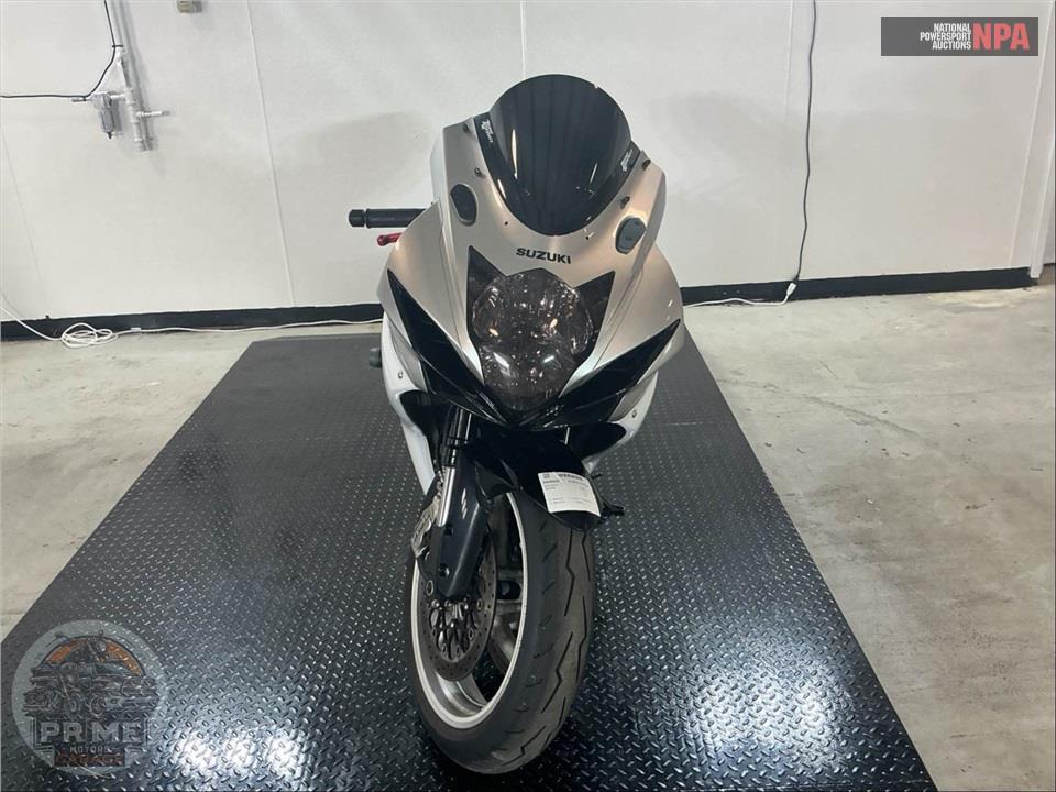 2018 Suzuki GSX-R600 — фото 2