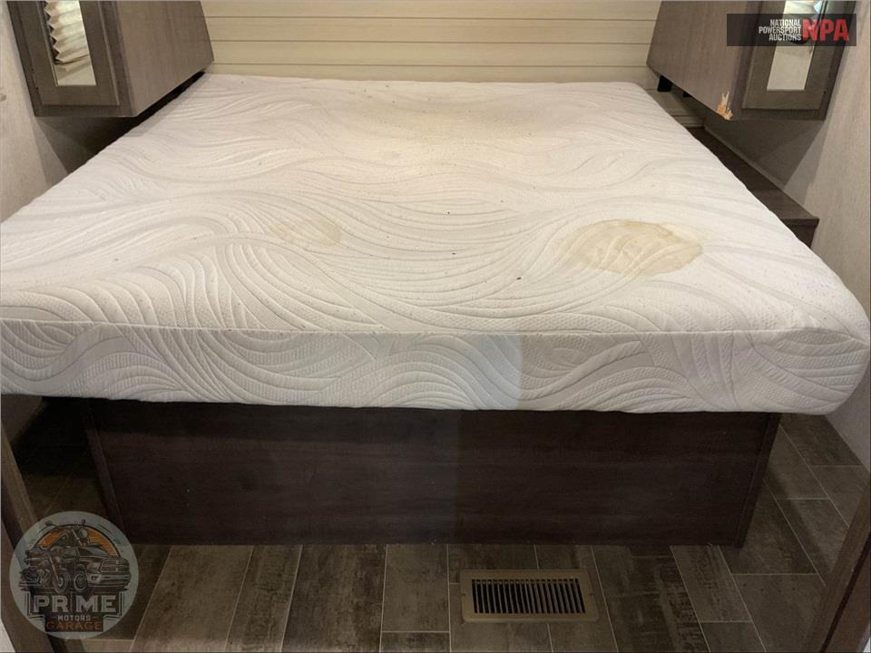 2019 Crossroads Rv M-253 RB - SUNSET TRAIL SUPER LITE SERIES — фото 41