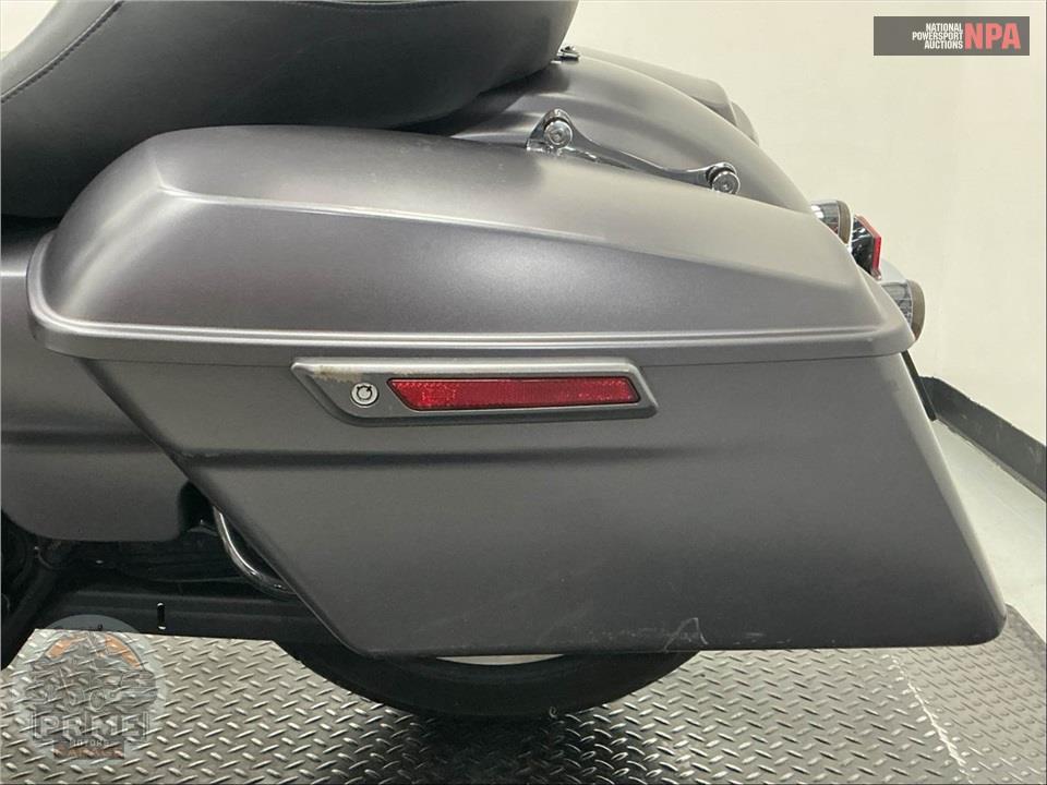 2015 Harley-Davidson FLHX STREET GLIDE — фото 32