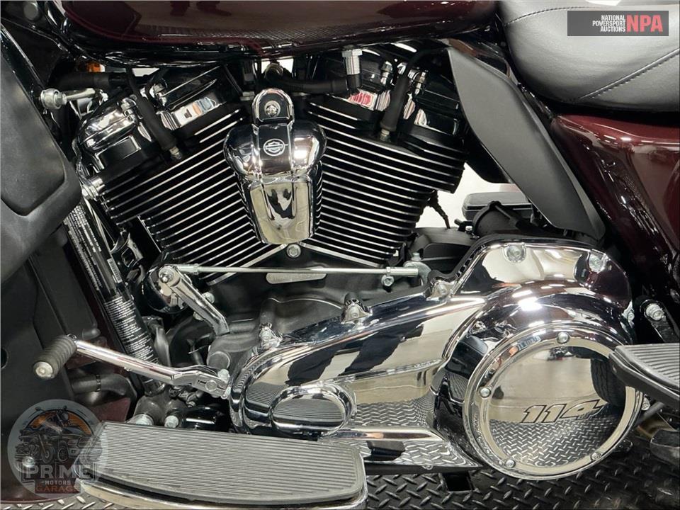 2022 Harley-Davidson FLHTCUTG TRI GLIDE ULTRA CLASSIC — фото 7