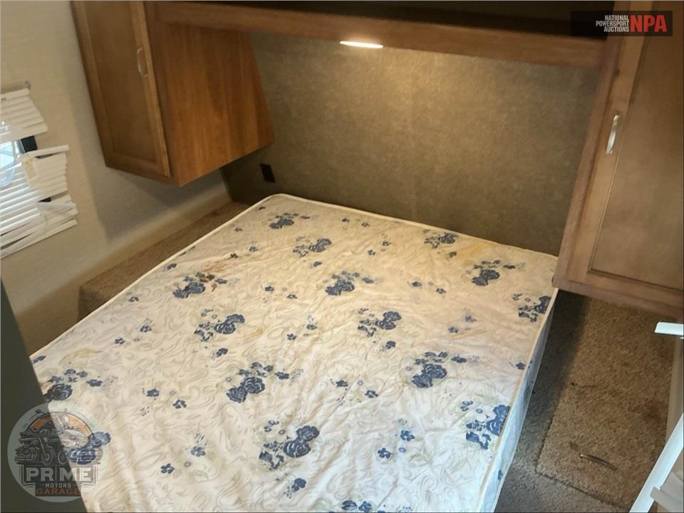 2016 Keystone Rv M-2600TB SUMMERLAND SERIES — фото 15