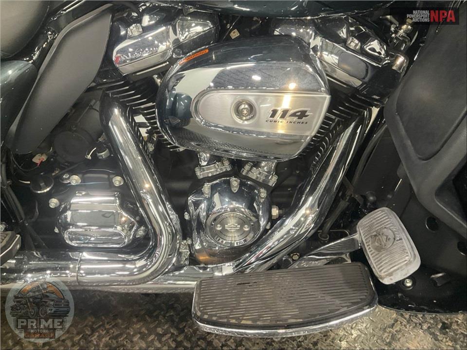 2020 Harley-Davidson FLHTCUTG TRI GLIDE ULTRA — фото 6