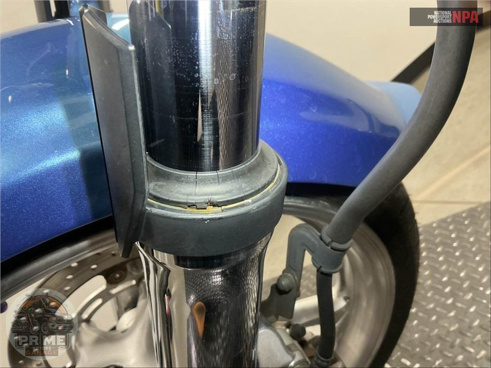 2011 Yamaha XV19CSAL/C RAIDER S BLUE — фото 26