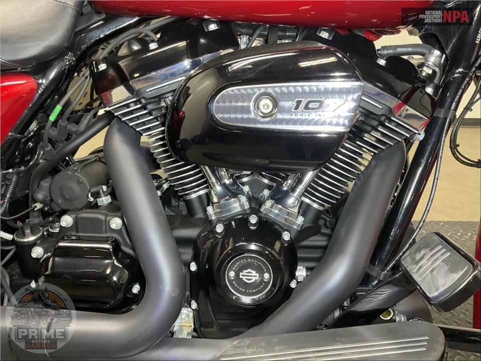 2018 Harley-Davidson FLTRXS ROAD GLIDE SPECIAL — фото 6
