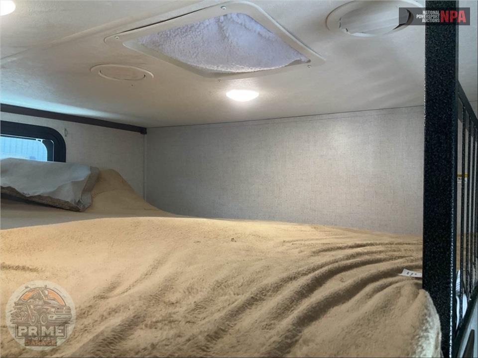 2019 Highland Ridge Rv M-371MBH - MESA RIDGE FIFTH WHEEL SERIES — фото 19