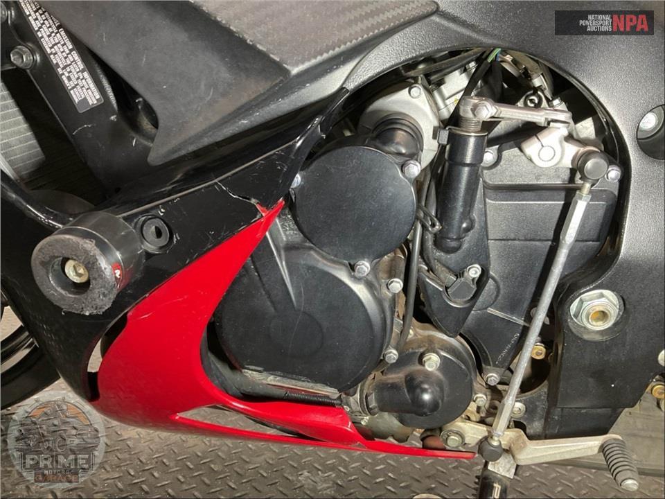 2014 Suzuki GSX-R750L4 — фото 8