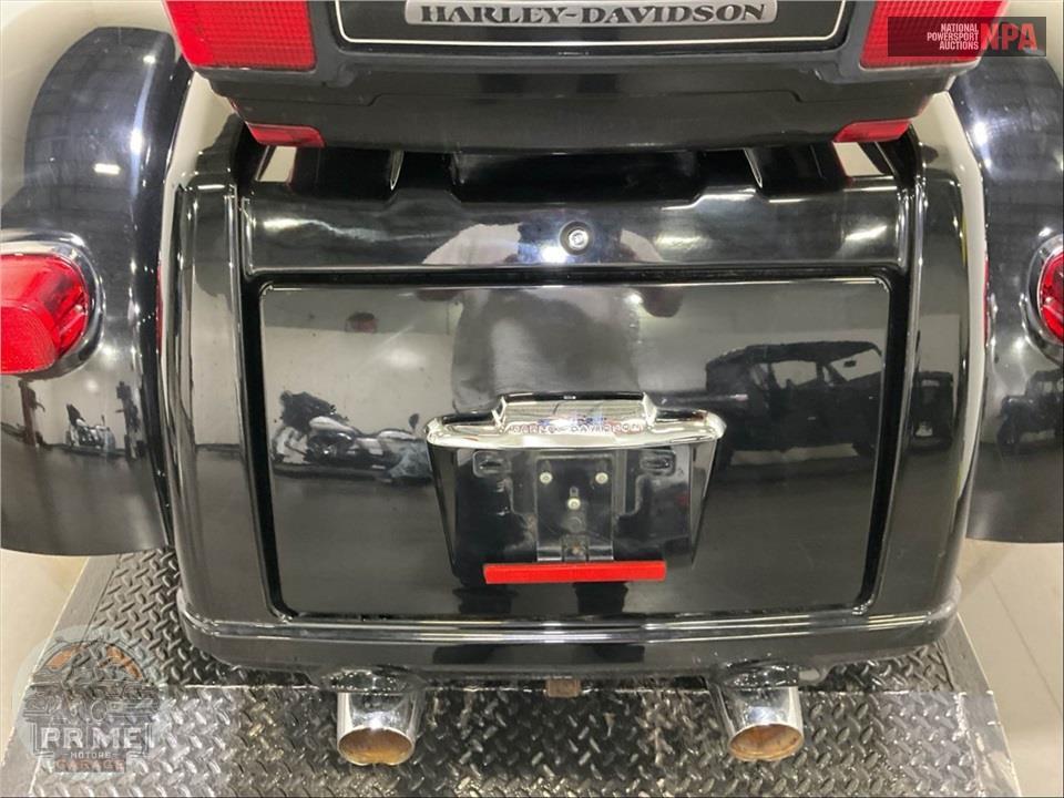 2011 Harley-Davidson FLHTCUTG TRIGLIDE UL CLSC — фото 38