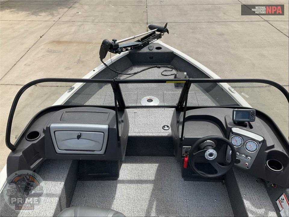 2022 Tracker Marine PRO GUIDE V-16 SC(**) L:17 E:1 OB 60HP MERC — фото 18