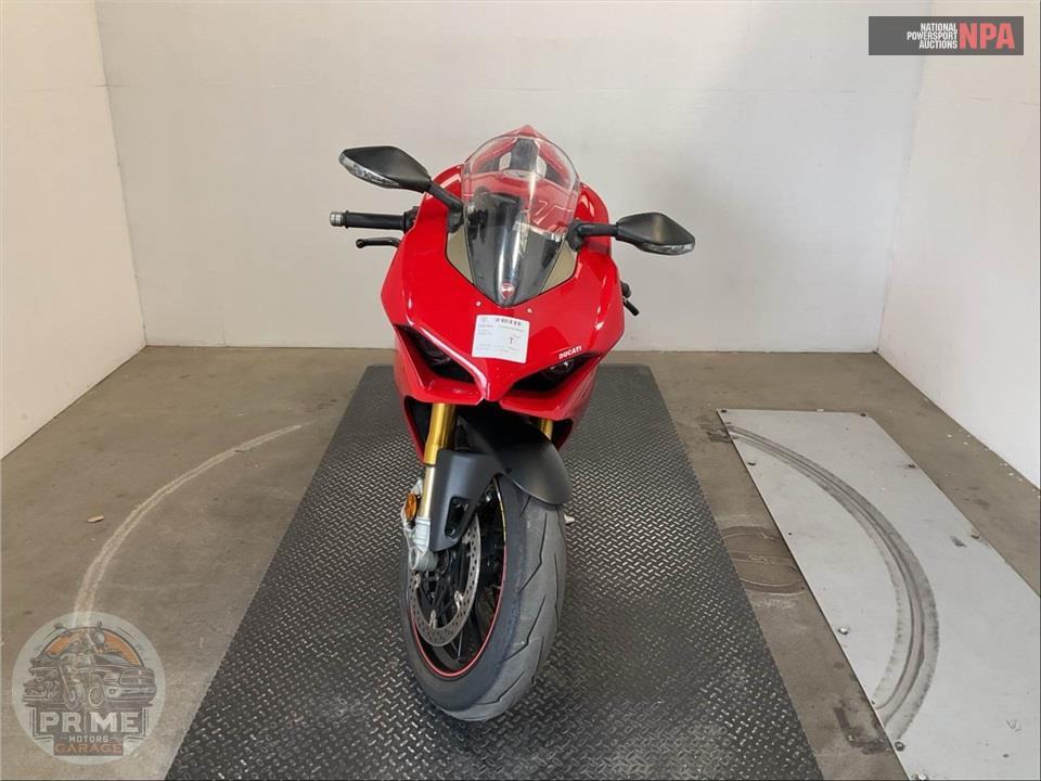 2018 Ducati PANIGALE V4 S — фото 2