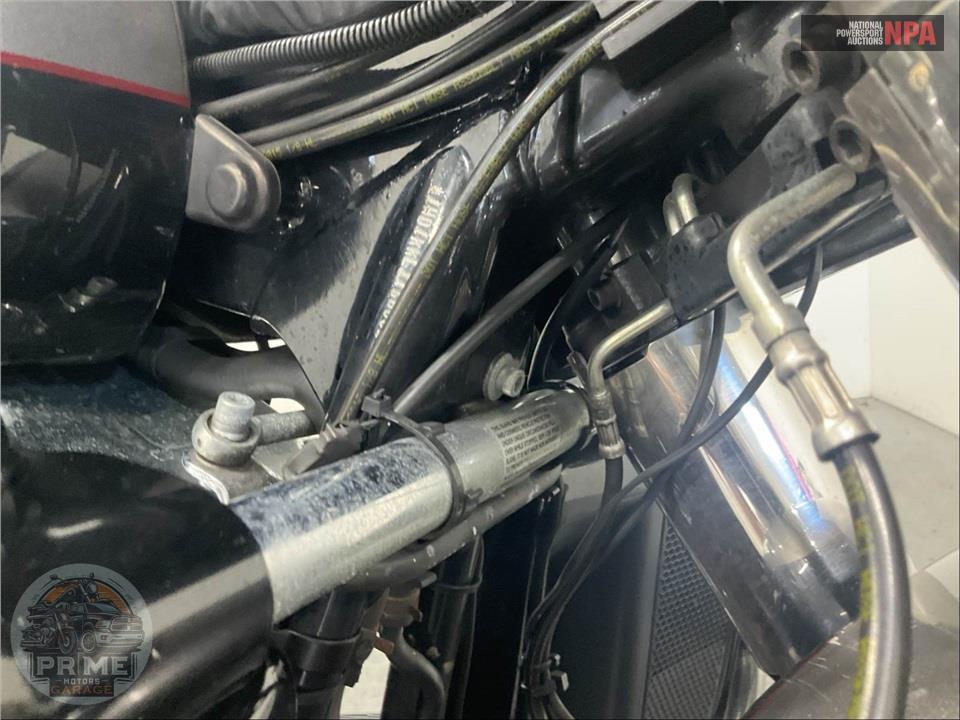 2016 Harley-Davidson FLHTKL ULTRA LIMITED LOW — фото 13