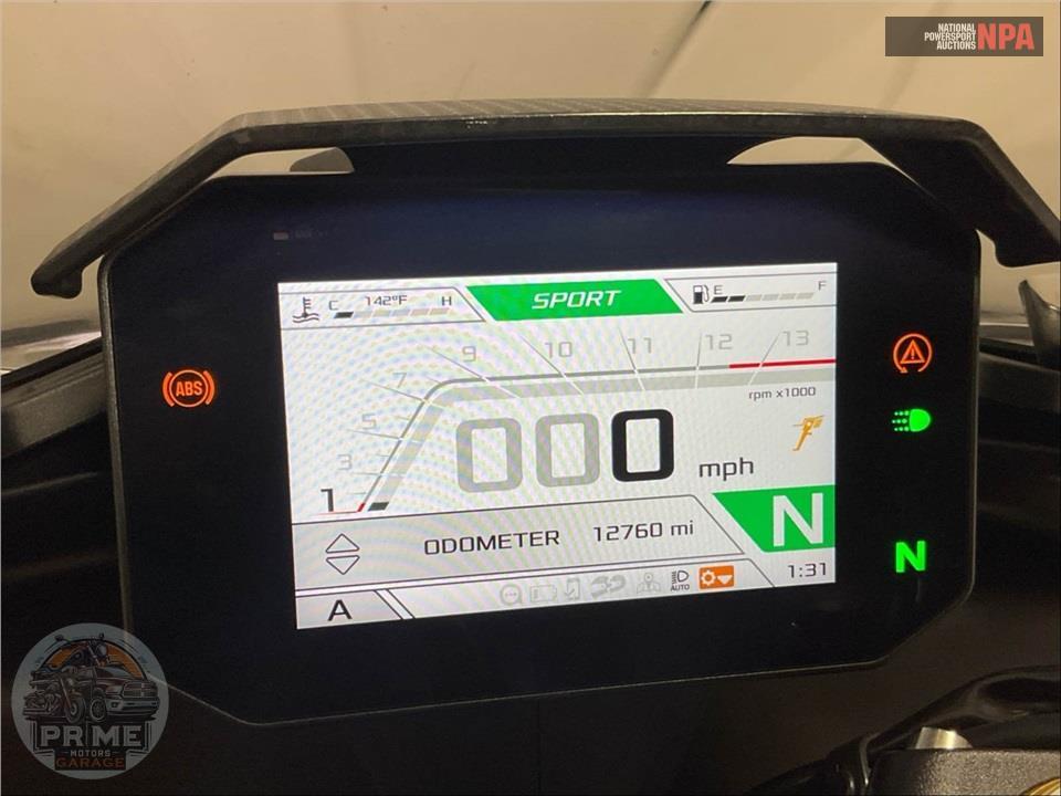 2022 Aprilia TUONO V4 RR 1100 — фото 5