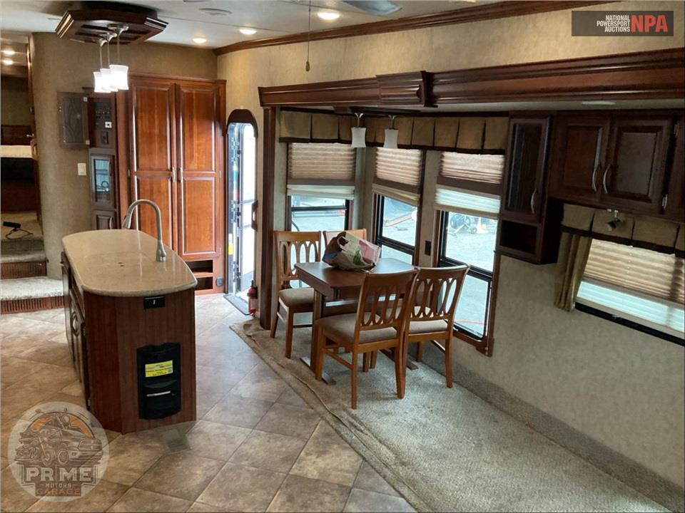 2016 Sanibel By Forest River M-3601 - FIFTH WHEEL SERIES — фото 7