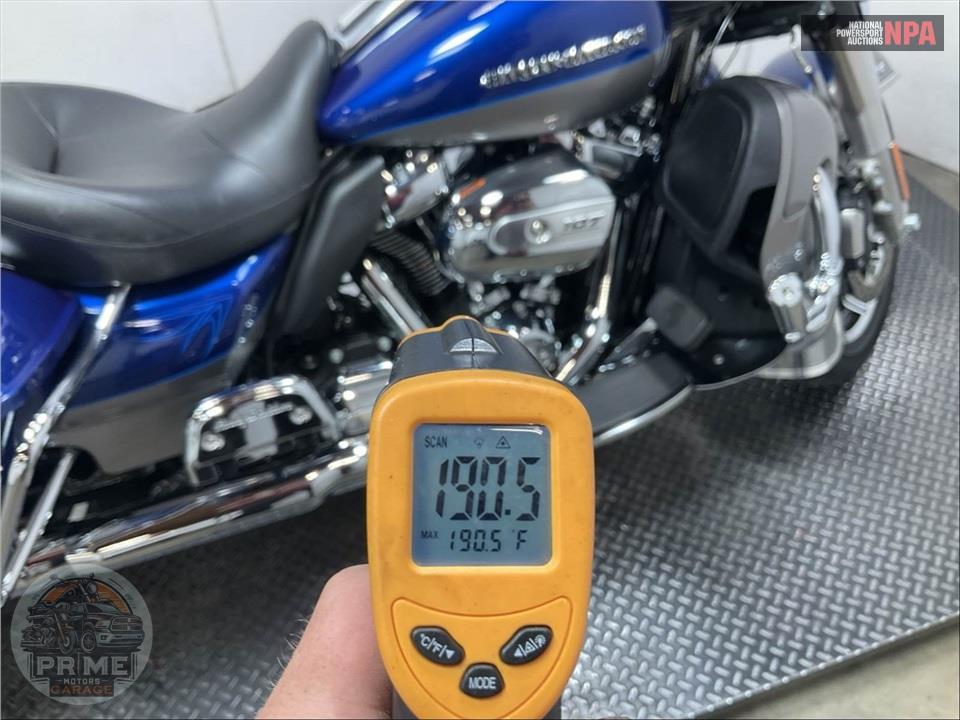 2017 Harley-Davidson FLHTK ULTRA LIMITED — фото 8