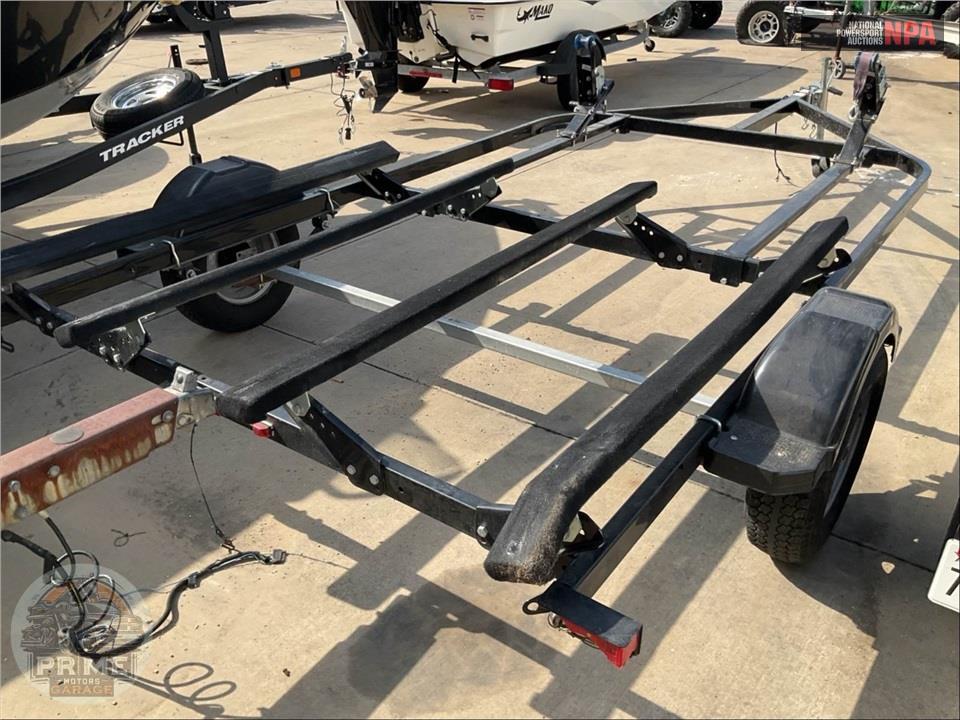 2021 Karavan Trailer DOUBLE PWC — фото 4