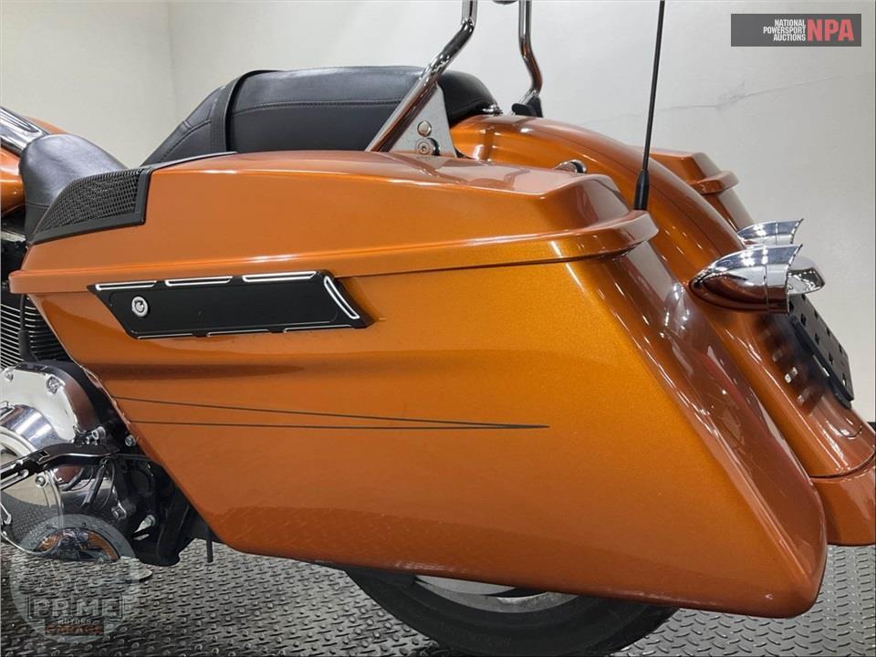 2015 Harley-Davidson FLHXS STREET GLIDE SPECIAL — фото 17