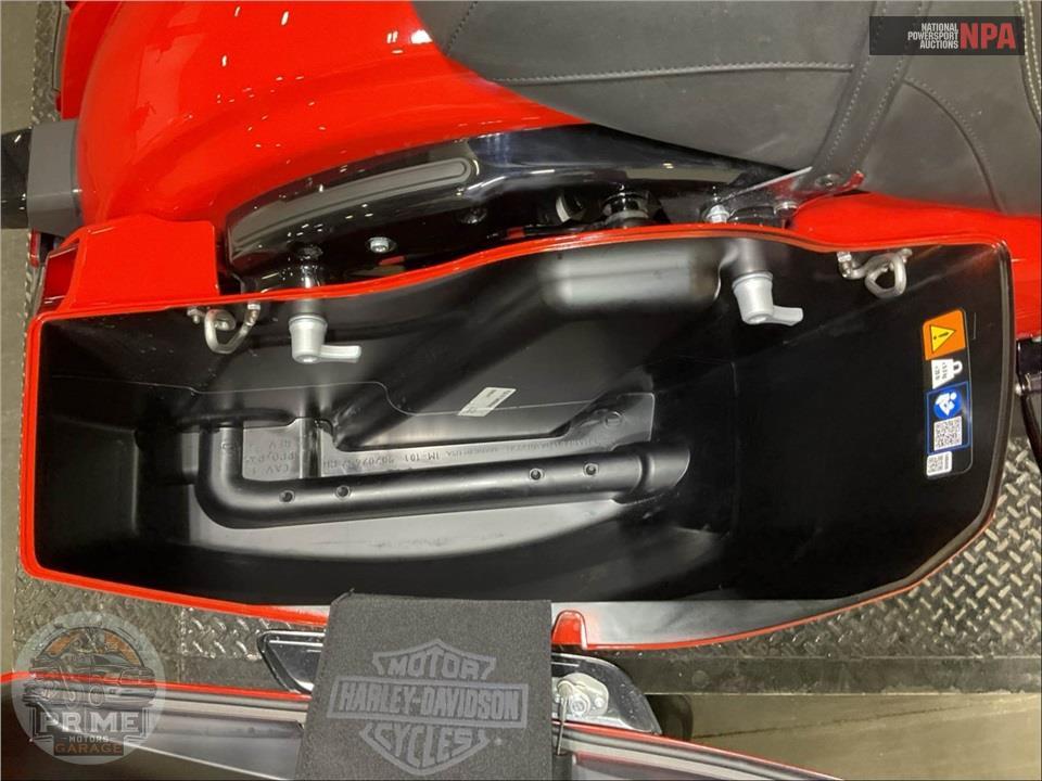 2026 Harley-Davidson FLHX STREET GLIDE — фото 18