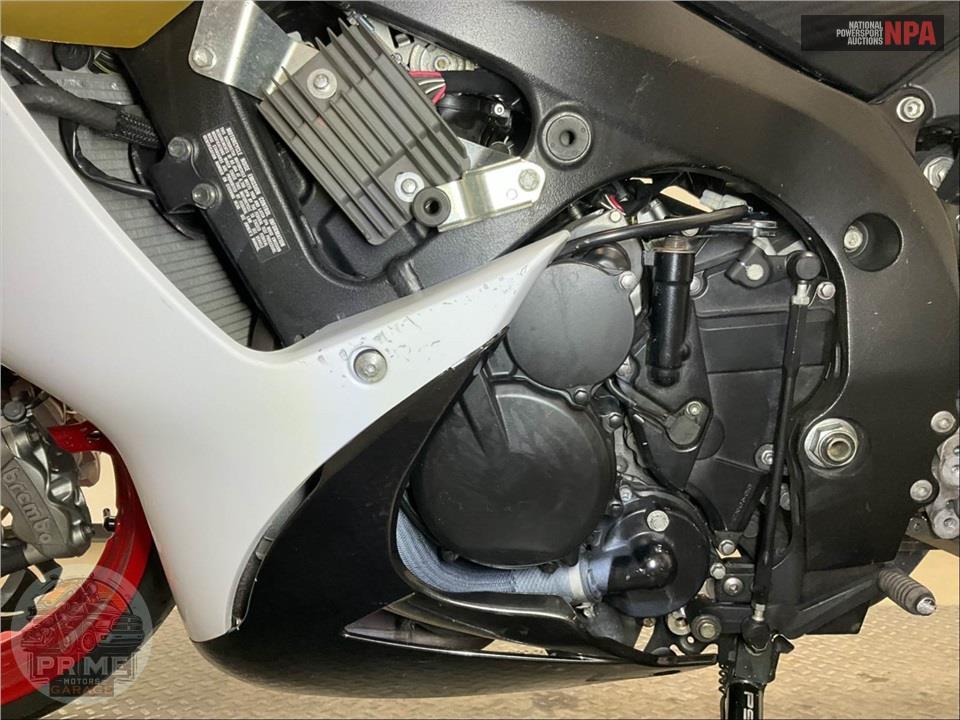 2011 Suzuki GSX-R750L1 — фото 7