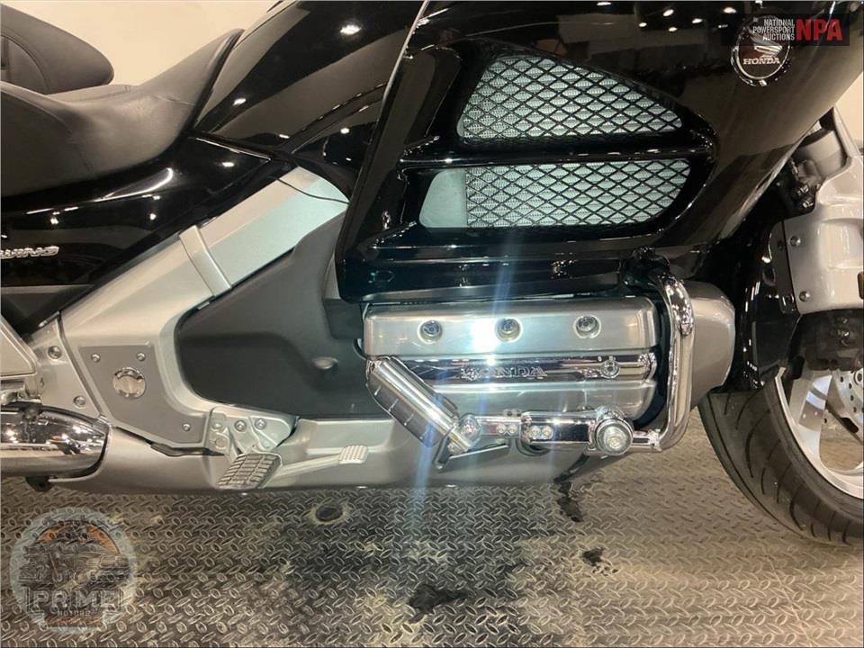 2015 Honda GL18HPMF GOLDWING — фото 6