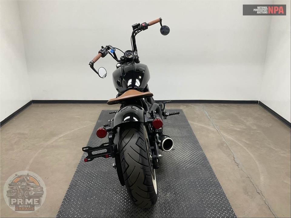 2018 Indian Motorcycle SCOUT BOBBER (BLACK) — фото 4