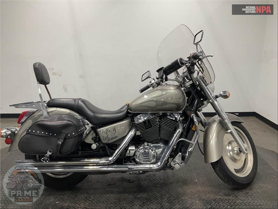 2002 Honda VT1100C22 SHADOW SABRE — фото 1