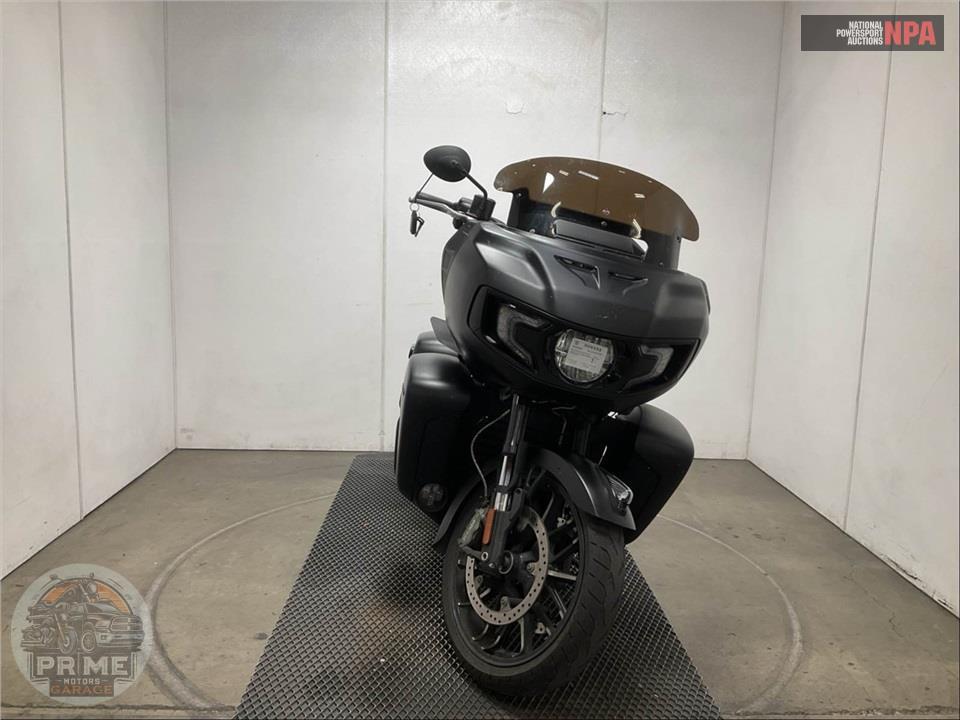 2022 Indian Motorcycle PURSUIT DARK HORSE PREMIUM (BLACK) — фото 2