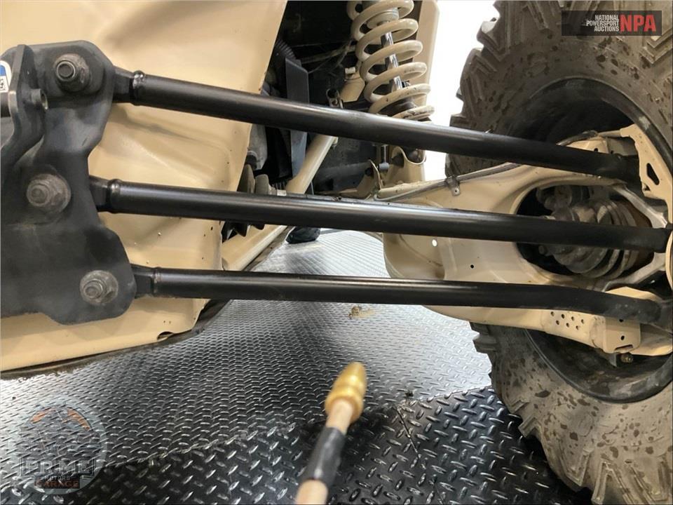 2021 Can-Am MAVERICK X3 MAX X DS TURBO RR (DESERT TAN & CARBON BLACK, RED) — фото 26