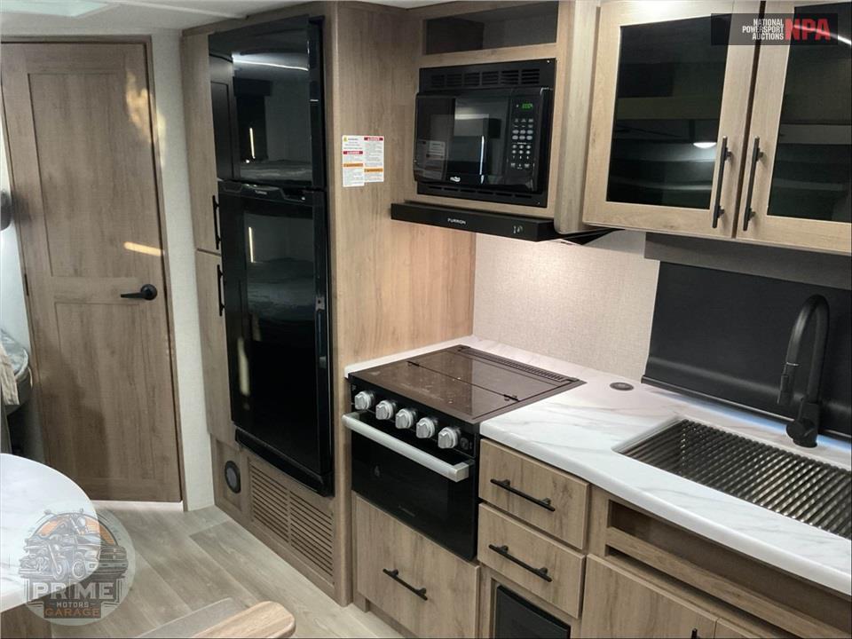 2025 Grand Design Recreational Vehicles M-21BHE - IMAGINE XLS SERIES — фото 6