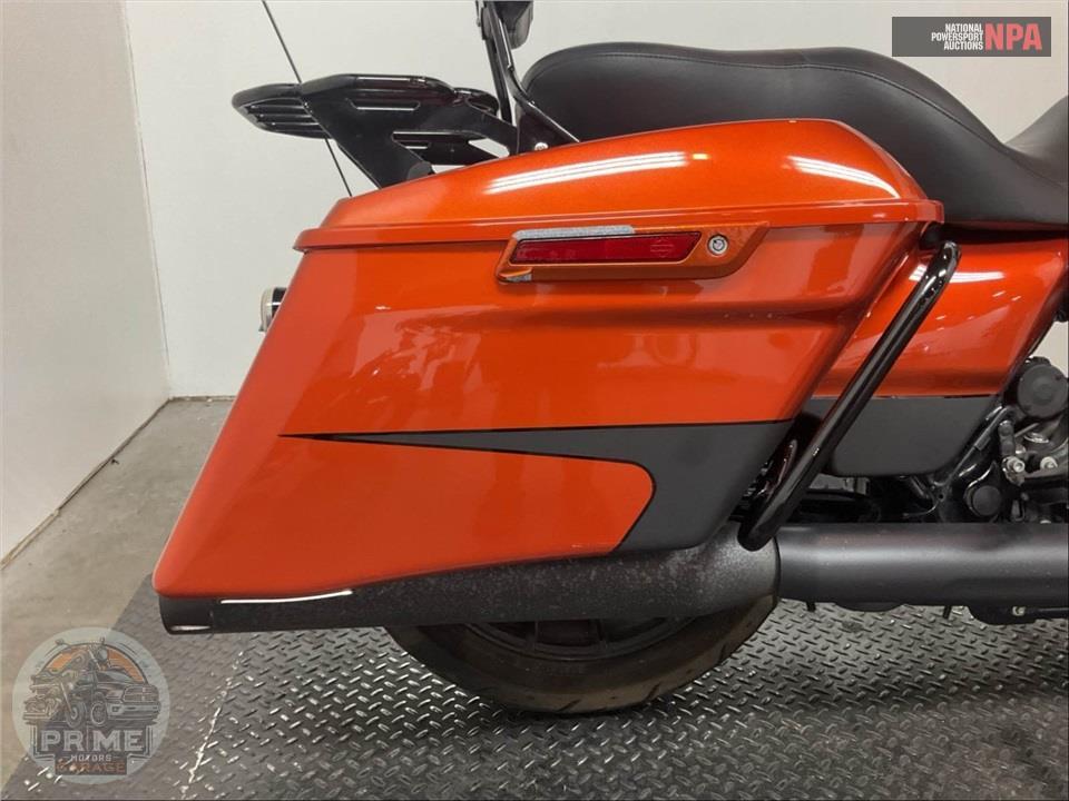 2019 Harley-Davidson FLHXS STREET GLIDE SPECIAL — фото 20