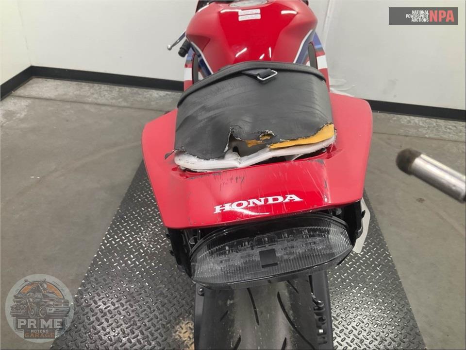 2022 Honda CBR600RR — фото 20