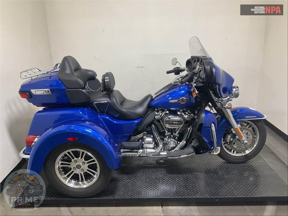 2024 Harley-Davidson FLHTCUTG TRI GLIDE ULTRA CLASSIC — фото 1
