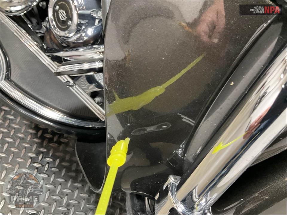 2019 Harley-Davidson FLTRU ROAD GLIDE ULTRA — фото 17