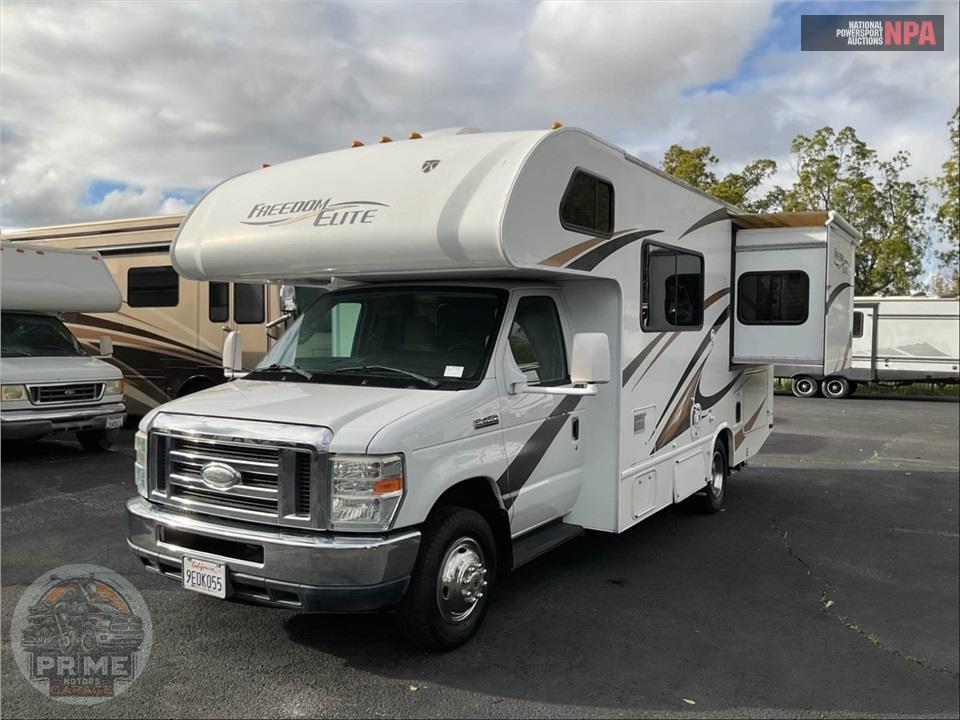 2016 Thor Motor Coach M-22FE E450-V10 - FREEDOM ELITE SERIES — фото 2