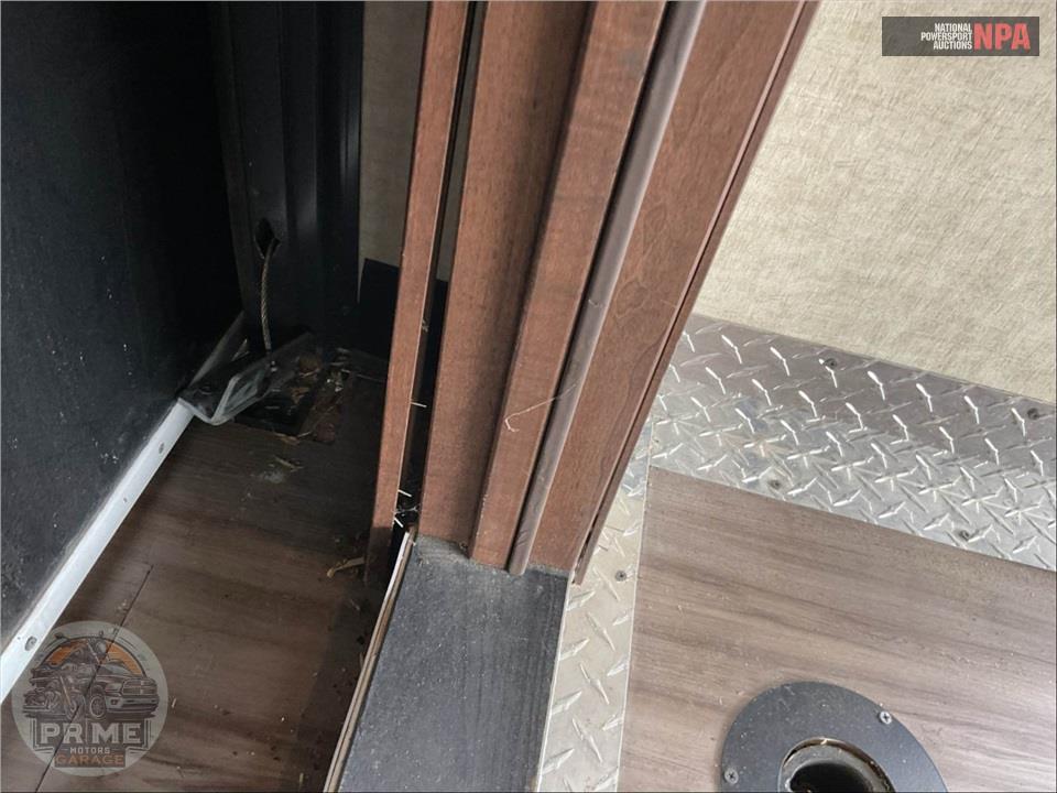 2015 Keystone Rv M-303 - IMPACT TOY HAULER SERIES — фото 27