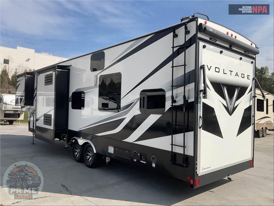 2021 Voltage M-3635 - TOY HAULER TOY HAULER SERIES — фото 3