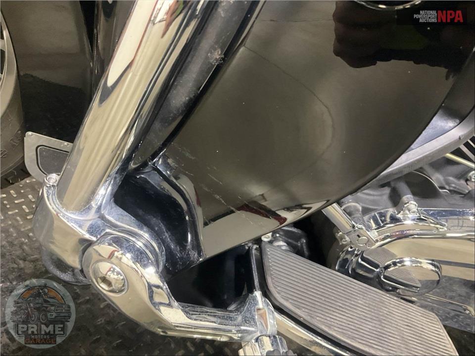 2022 Harley-Davidson FLHTCUTG TRI GLIDE ULTRA CLASSIC — фото 18