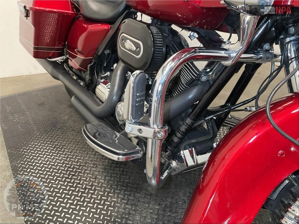 2013 Harley-Davidson FLTRU ROAD GLIDE ULTRA — фото 17