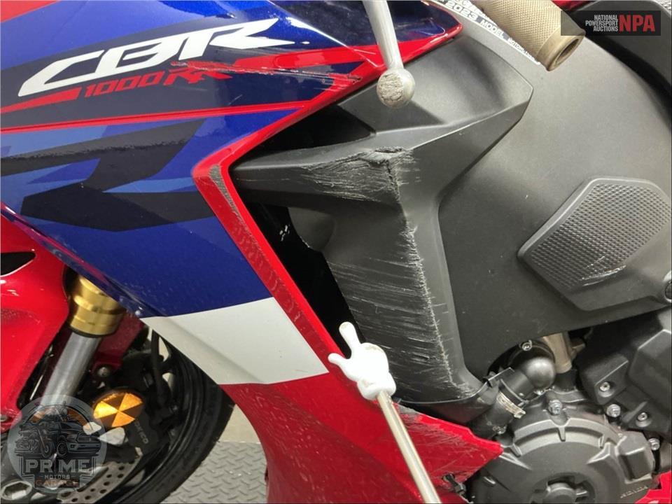 2023 Honda CBR1000RA (ABS) — фото 19