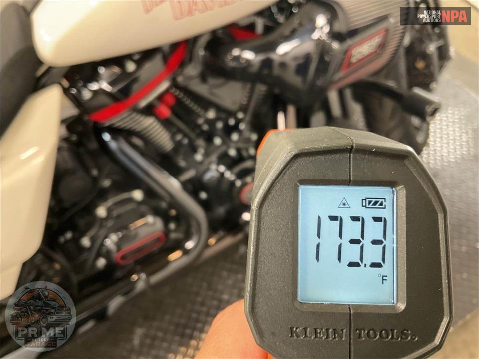 2024 Harley-Davidson FLTRXSTSE CVO ROAD GLIDE ST — фото 8